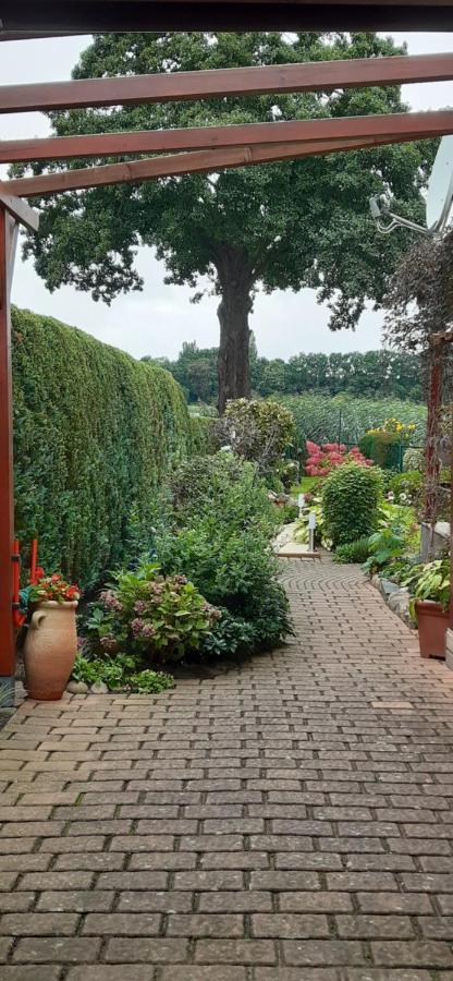 Bungalow Idylle Am See Neuruppin Exterior foto