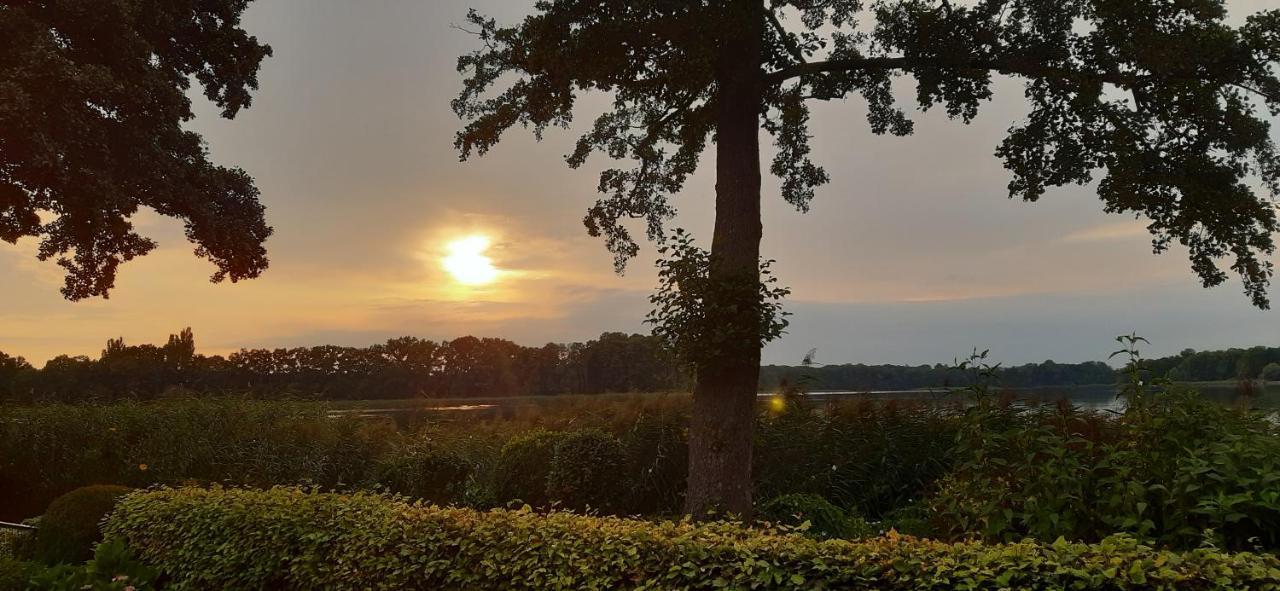 Bungalow Idylle Am See Neuruppin Exterior foto